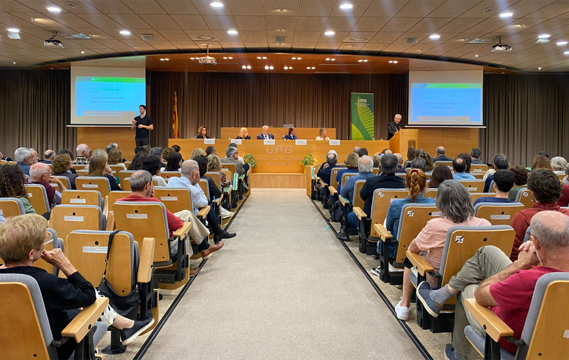 La UAB obre curs refermant el compromís sobre la llengua catalana